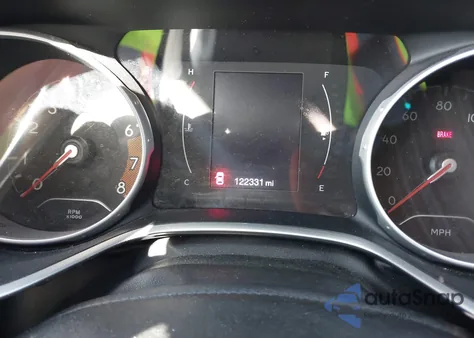 2018 Jeep Compass Sport Fwd from USA, damaged, VIN 3C4NJCAB2JT124523